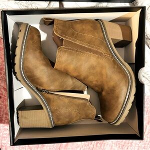 Corky’s Bite Me booties 
Khaki
Size 8